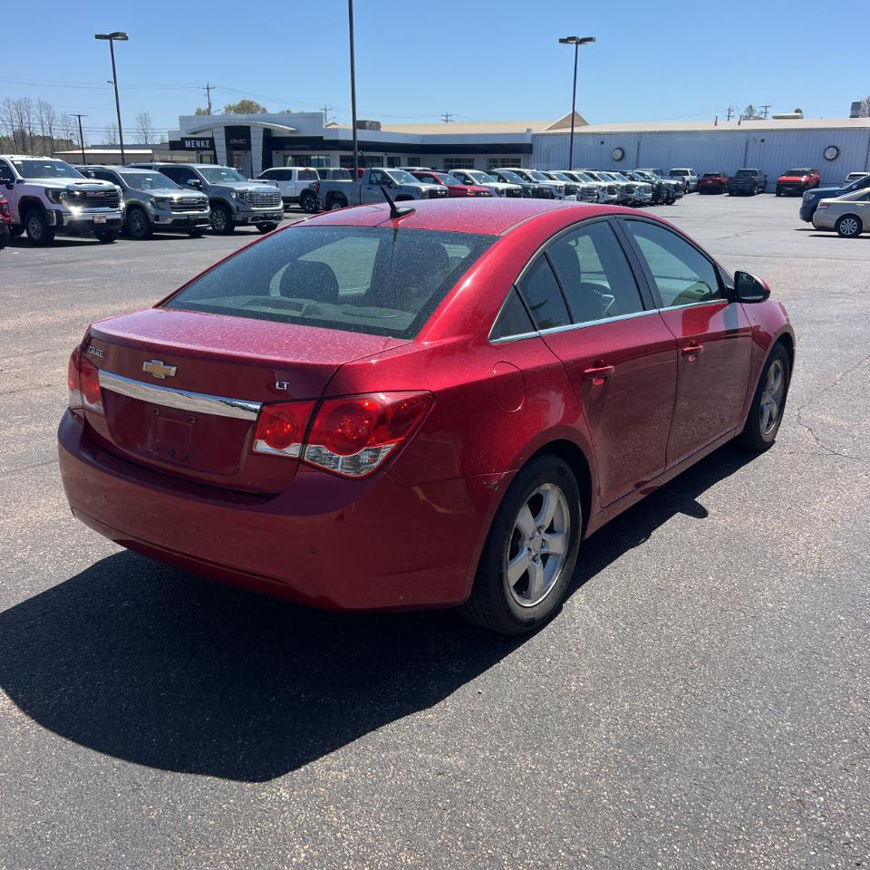 Chevrolet Cruze 4dr Sdn LT w/1LT 2012