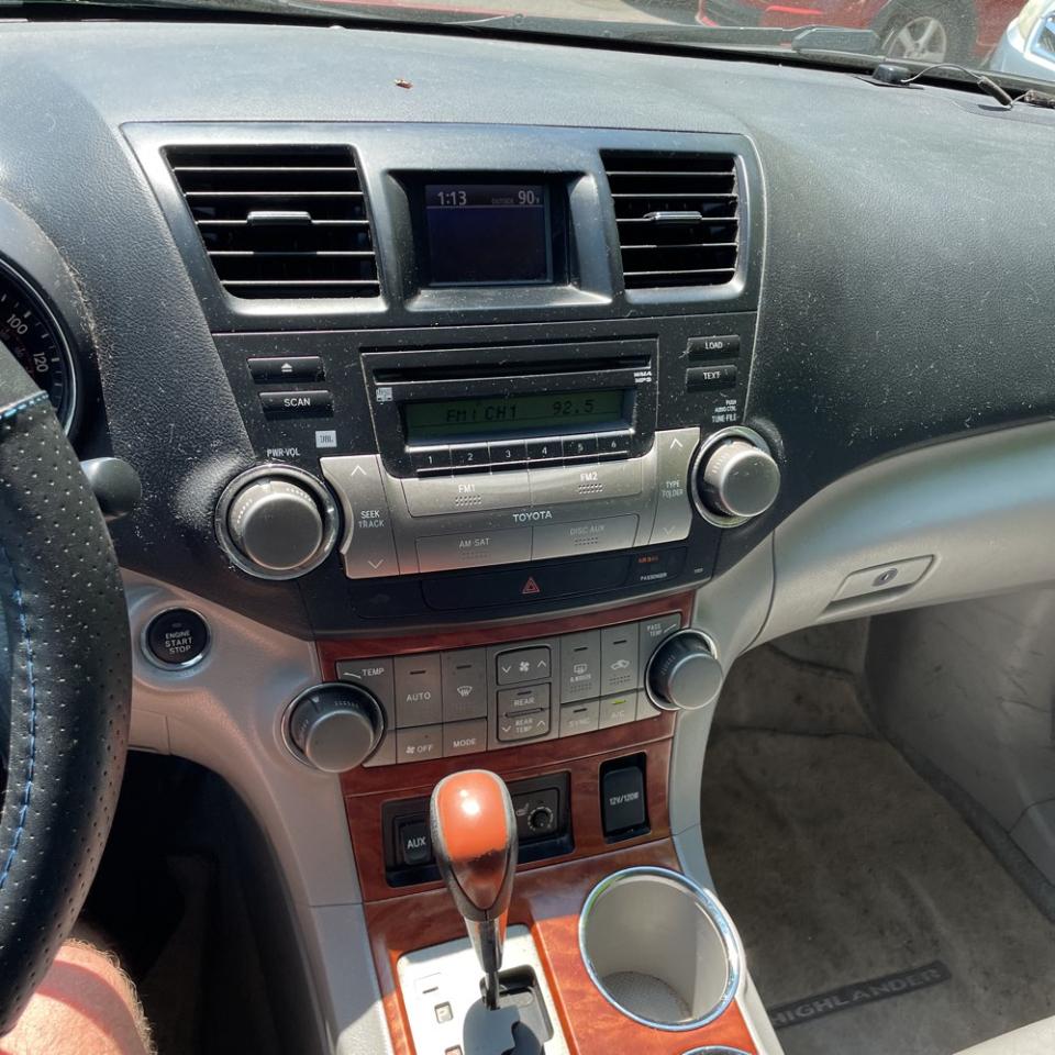 Toyota Highlander FWD 4dr Limited (Natl) 2008