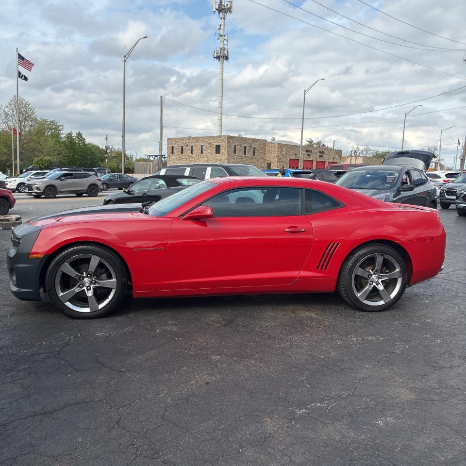 Chevrolet Camaro 2dr Cpe 2LS 2012