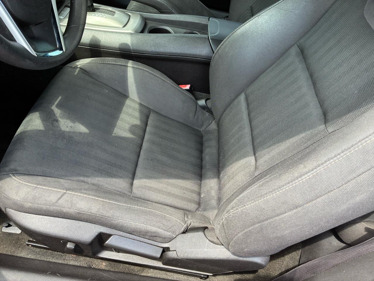 Chevrolet Camaro 2dr Cpe 2LS 2012