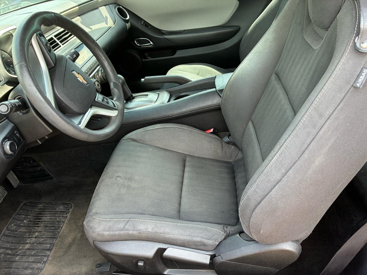 Chevrolet Camaro 2dr Cpe 2LS 2012
