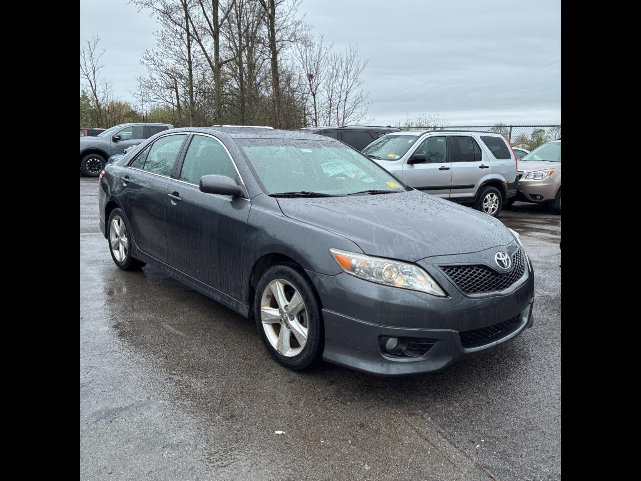 Toyota Camry 4dr Sdn I4 Auto SE (Natl) 2011