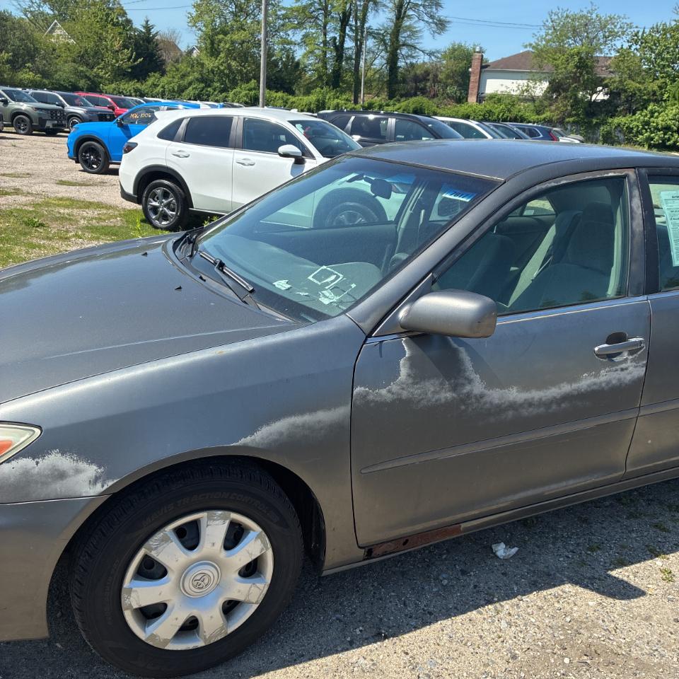 Toyota Camry 4dr Sdn LE Auto 2004