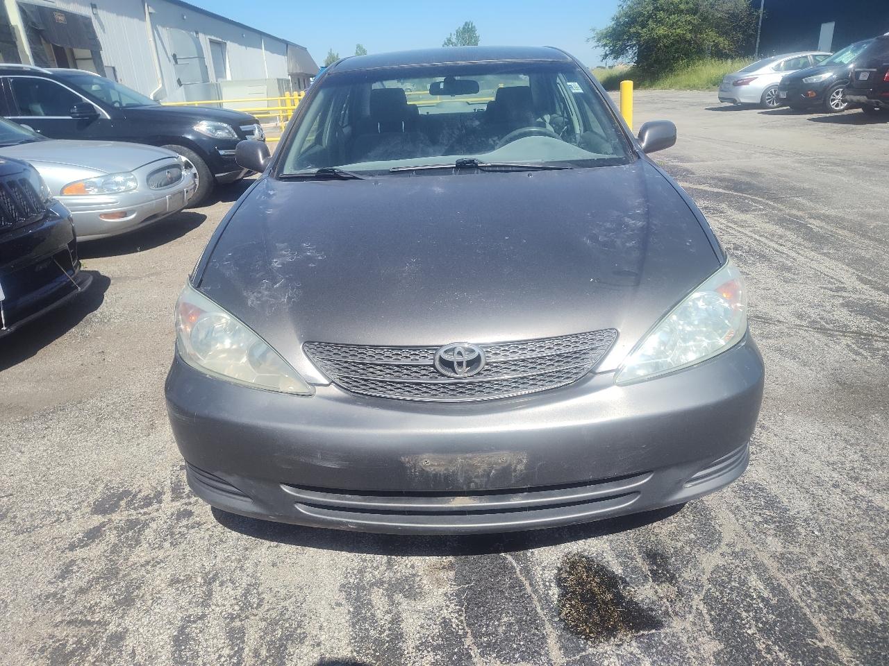Toyota Camry 4dr Sdn LE Auto 2004