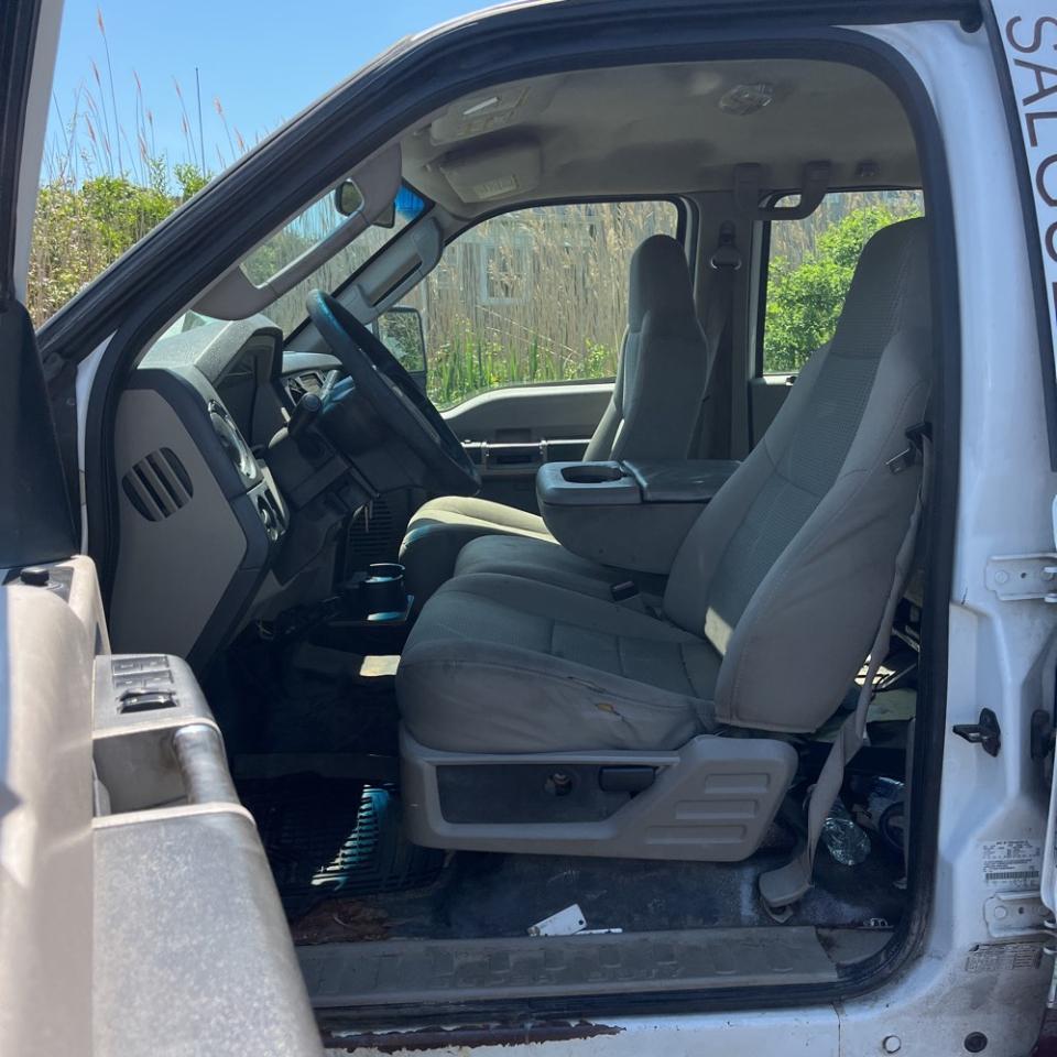 Ford Super Duty F-250 SRW 4WD Crew Cab 156" XL 2008