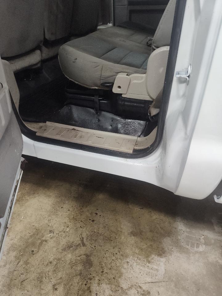 Ford Super Duty F-250 SRW 4WD Crew Cab 156" XL 2008