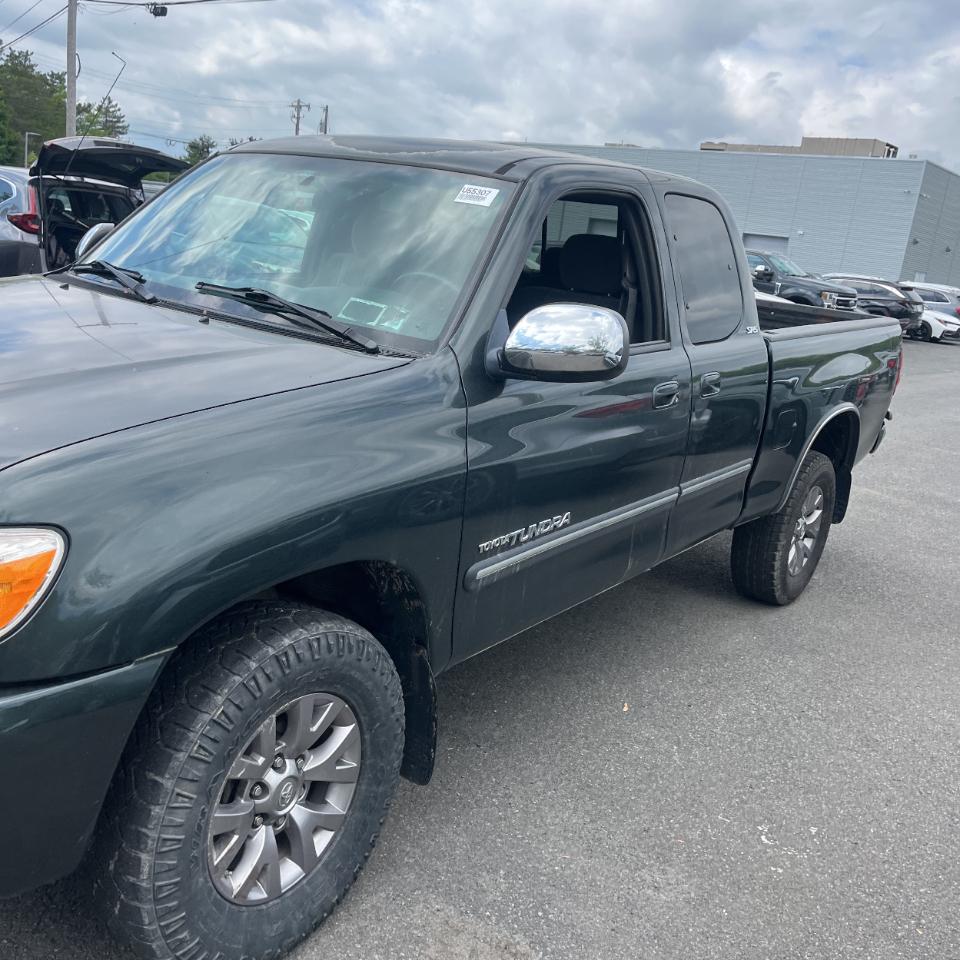 Toyota Tundra AccessCab V8 SR5 4WD Stepside (Natl 2005