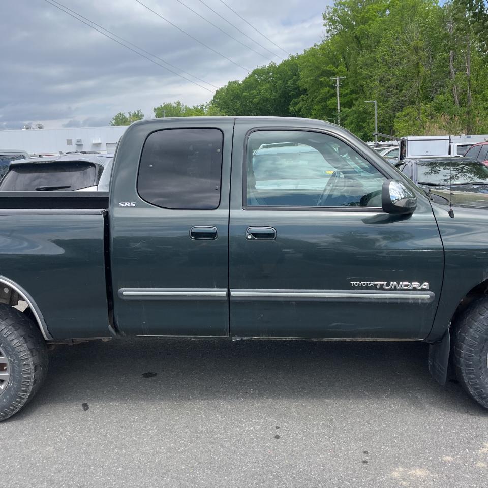 Toyota Tundra AccessCab V8 SR5 4WD Stepside (Natl 2005