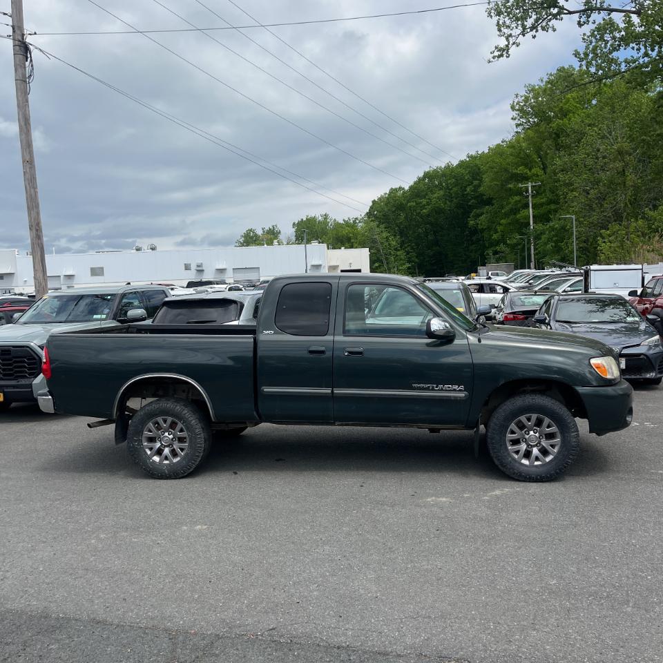 Toyota Tundra AccessCab V8 SR5 4WD Stepside (Natl 2005