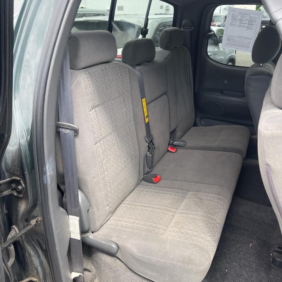 Toyota Tundra AccessCab V8 SR5 4WD Stepside (Natl 2005