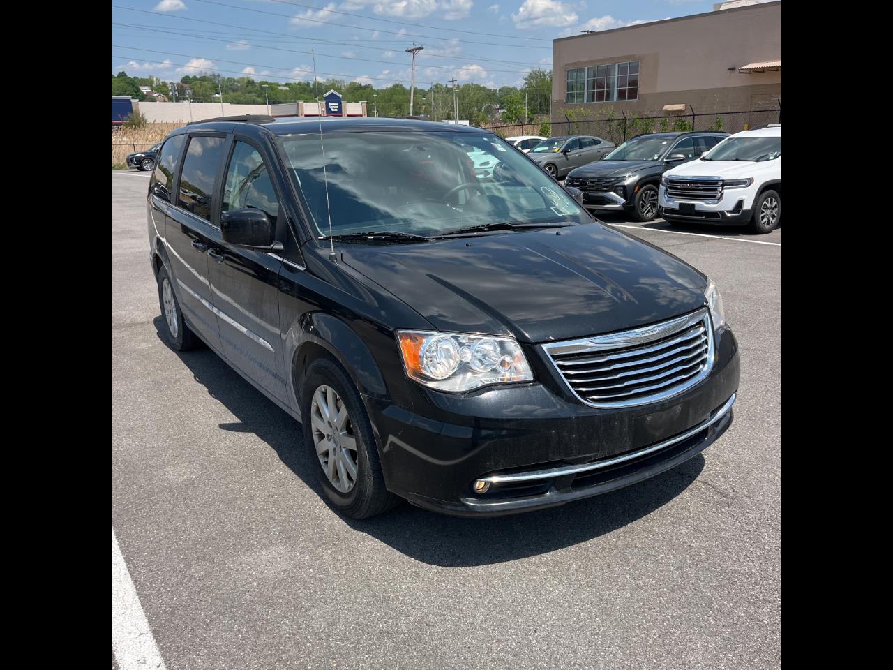 2016 Chrysler Town & Country 4dr Wgn Touring