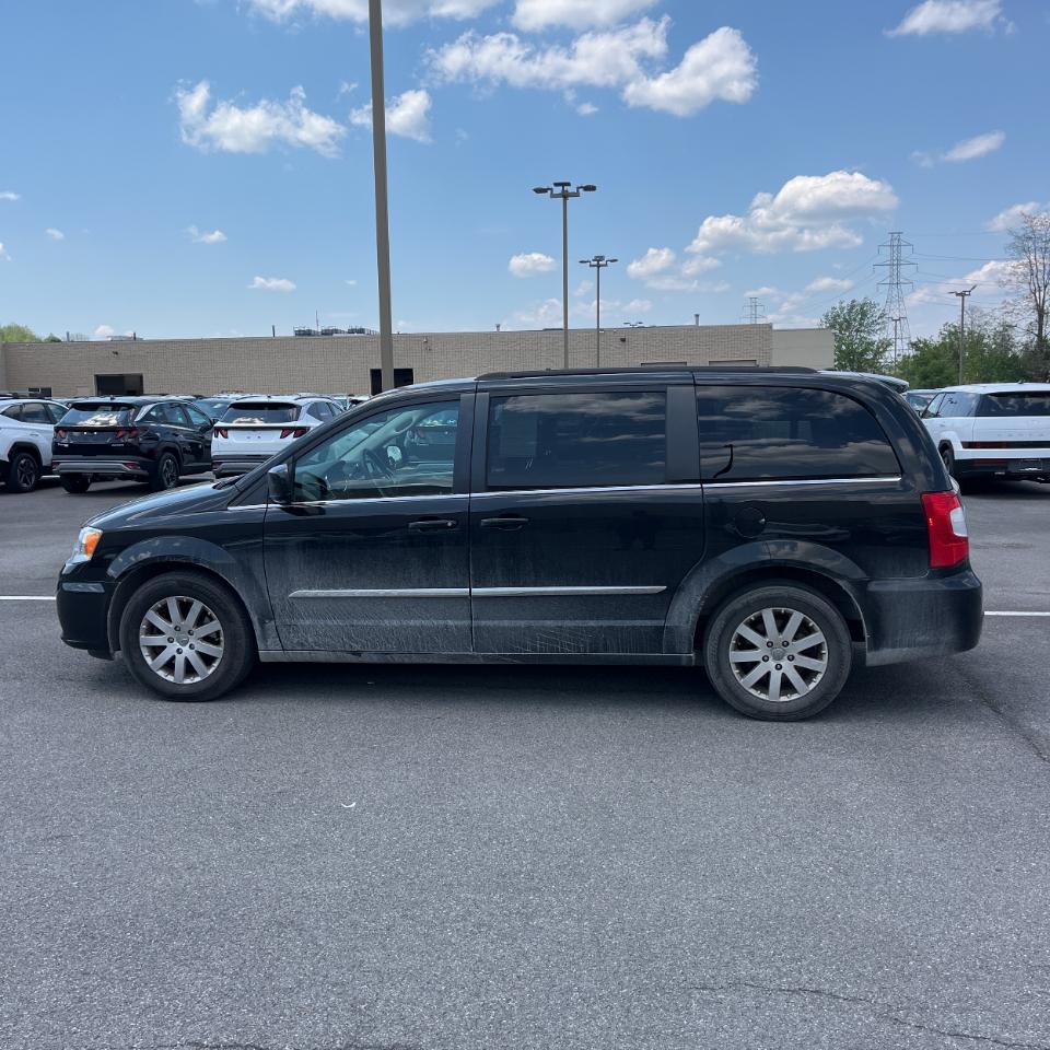 Chrysler Town & Country 4dr Wgn Touring 2016