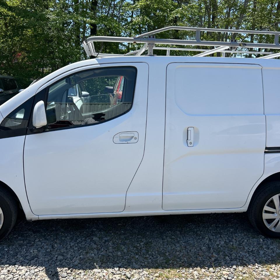 Chevrolet City Express Cargo Van FWD 115" LS 2015
