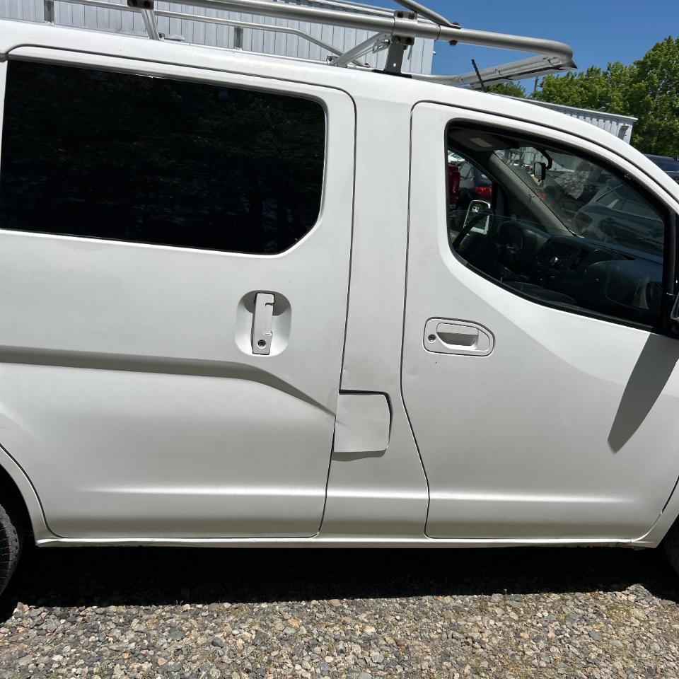 Chevrolet City Express Cargo Van FWD 115" LS 2015