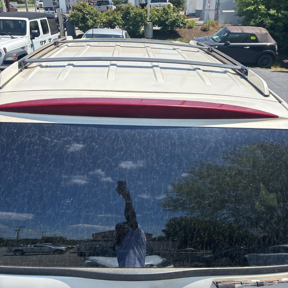 Cadillac Escalade 4dr AWD 2003
