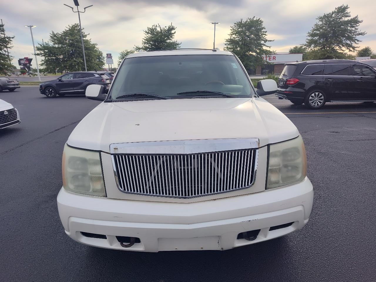 Cadillac Escalade 4dr AWD 2003