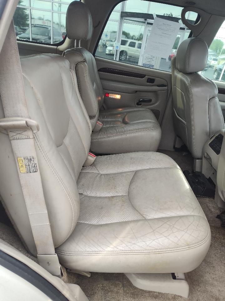 Cadillac Escalade 4dr AWD 2003