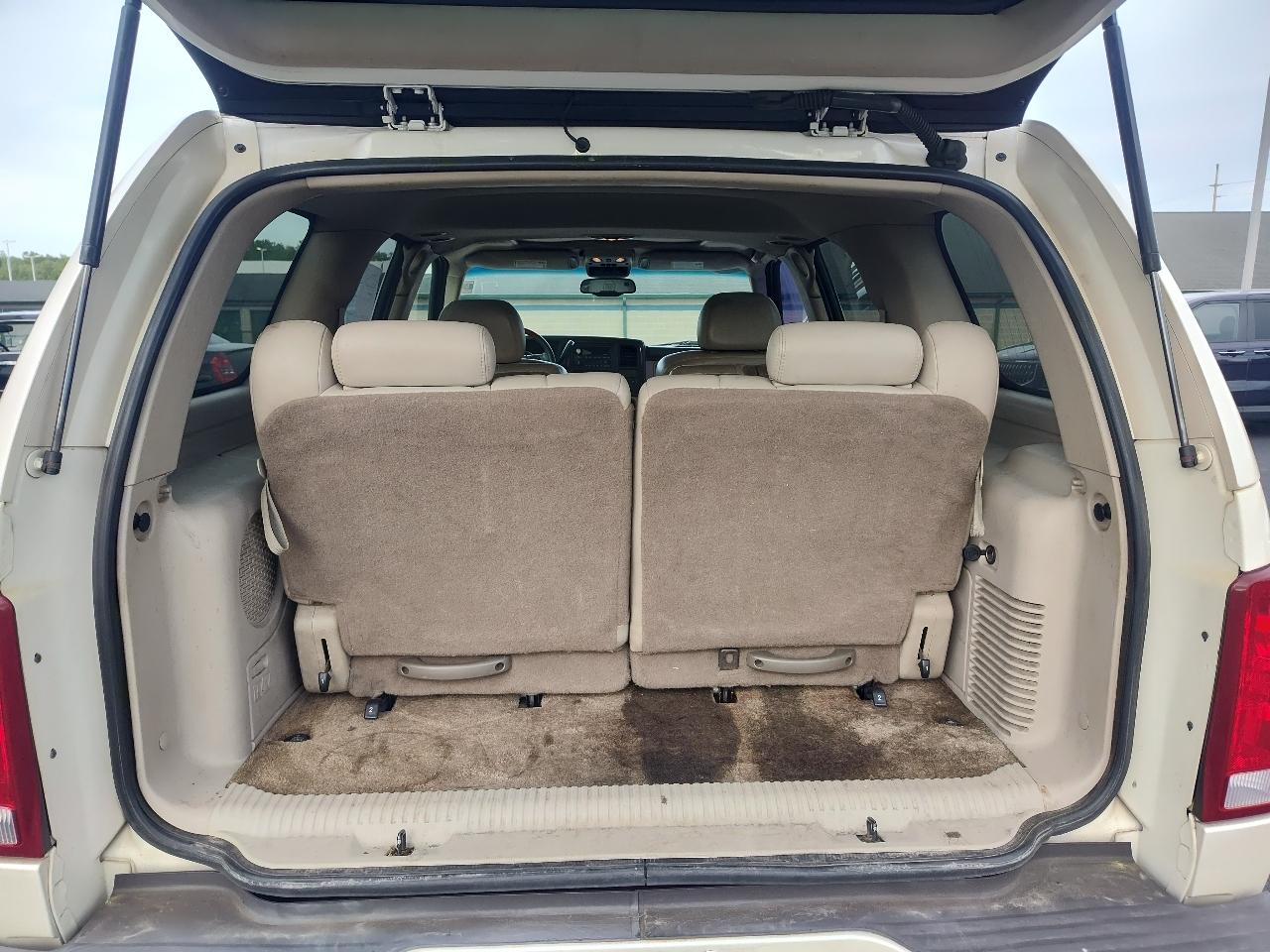 Cadillac Escalade 4dr AWD 2003