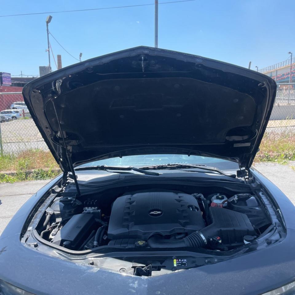 Chevrolet Camaro 2dr Cpe LT w/1LT 2015