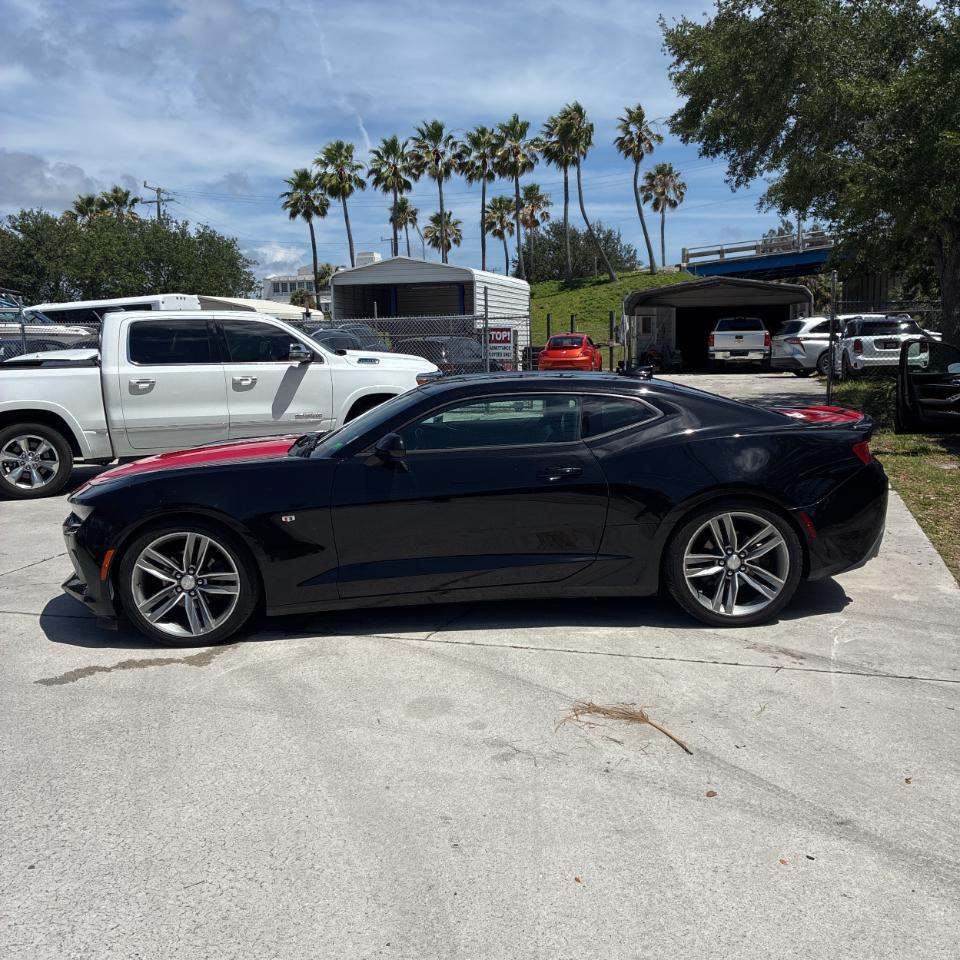 Chevrolet Camaro 2dr Cpe 2LT 2017