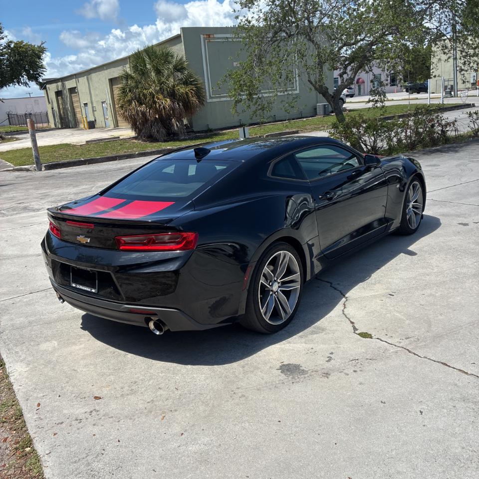 Chevrolet Camaro 2dr Cpe 2LT 2017