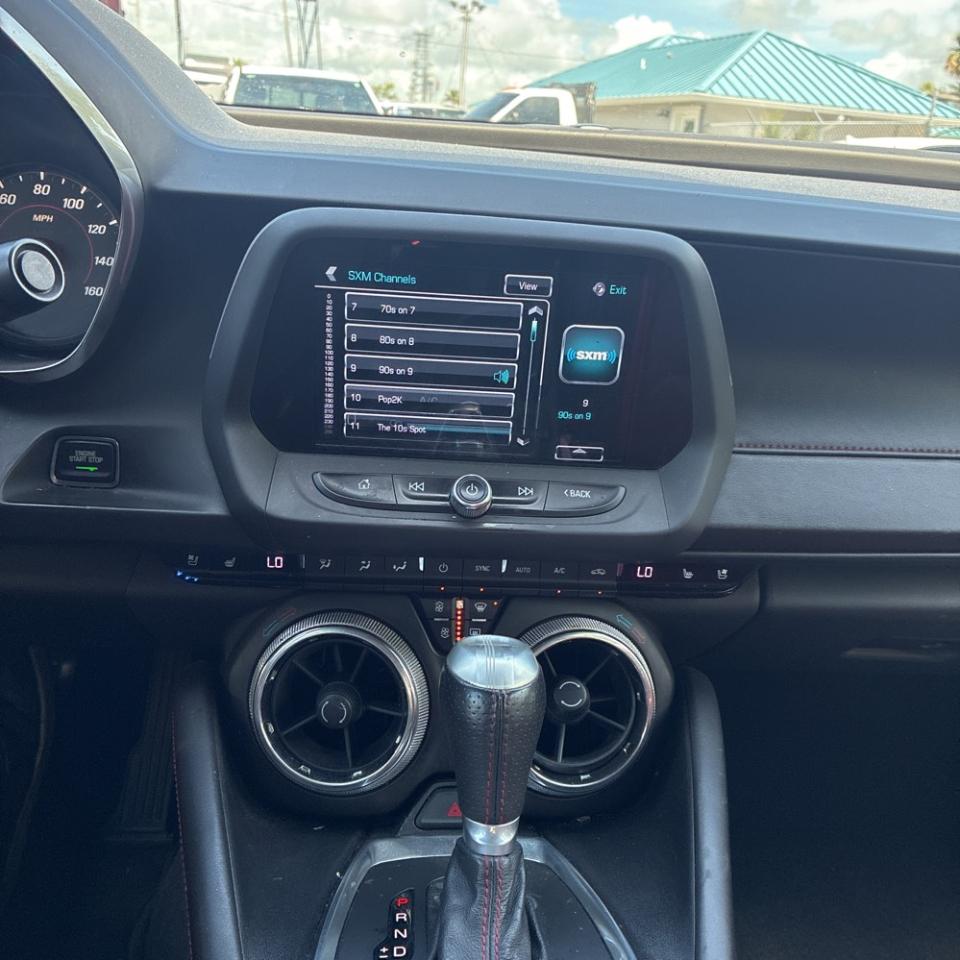 Chevrolet Camaro 2dr Cpe 2LT 2017