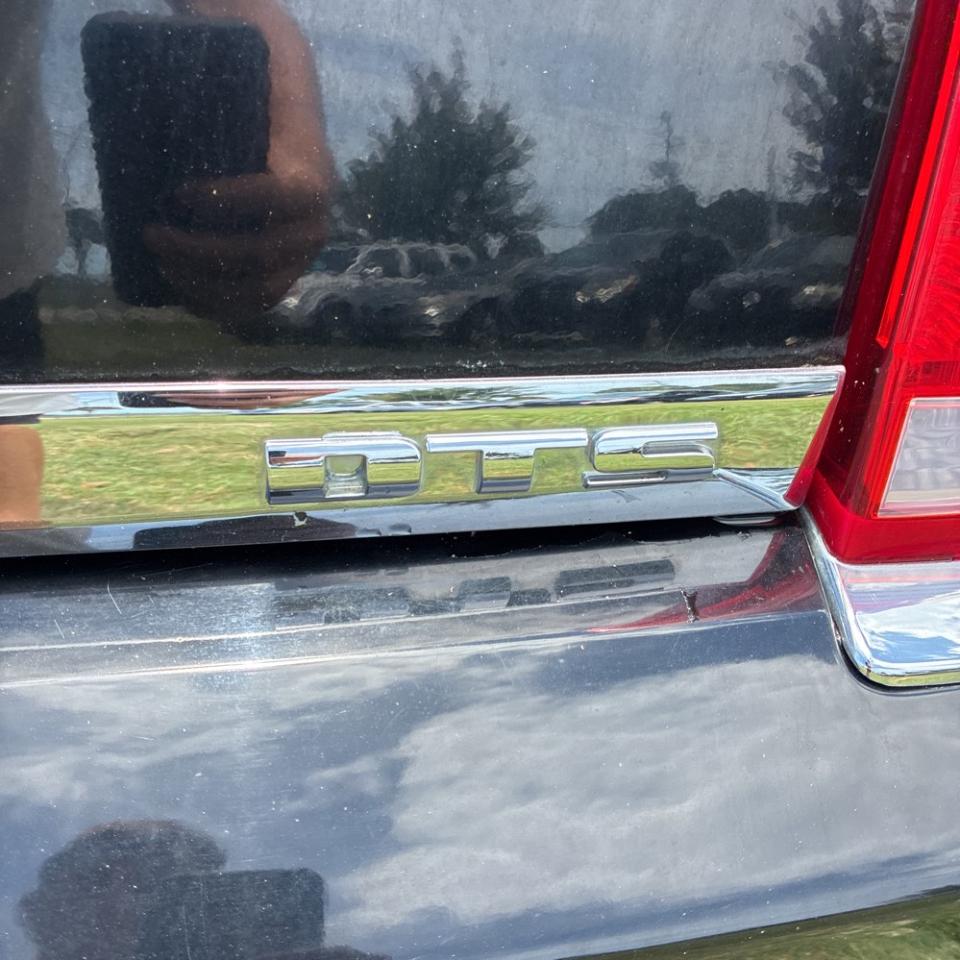 Cadillac DTS 4dr Sdn Performance 2007