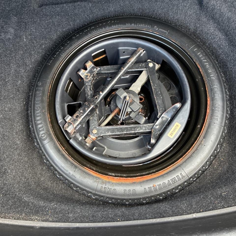 Cadillac DTS 4dr Sdn Performance 2007