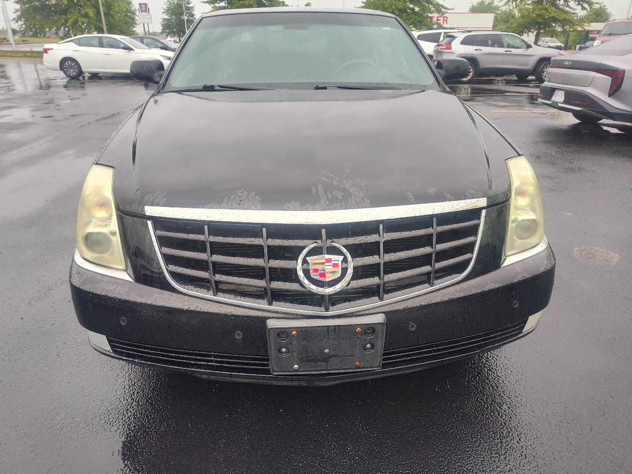 Cadillac DTS 4dr Sdn Performance 2007