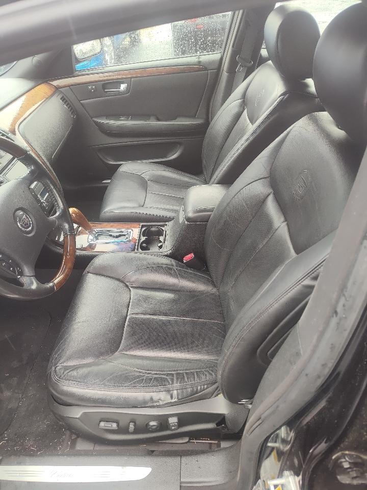 Cadillac DTS 4dr Sdn Performance 2007