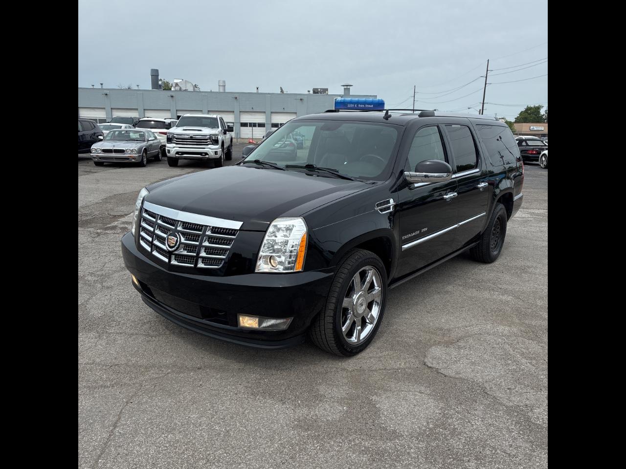 2012 Cadillac Escalade ESV AWD 4dr Luxury