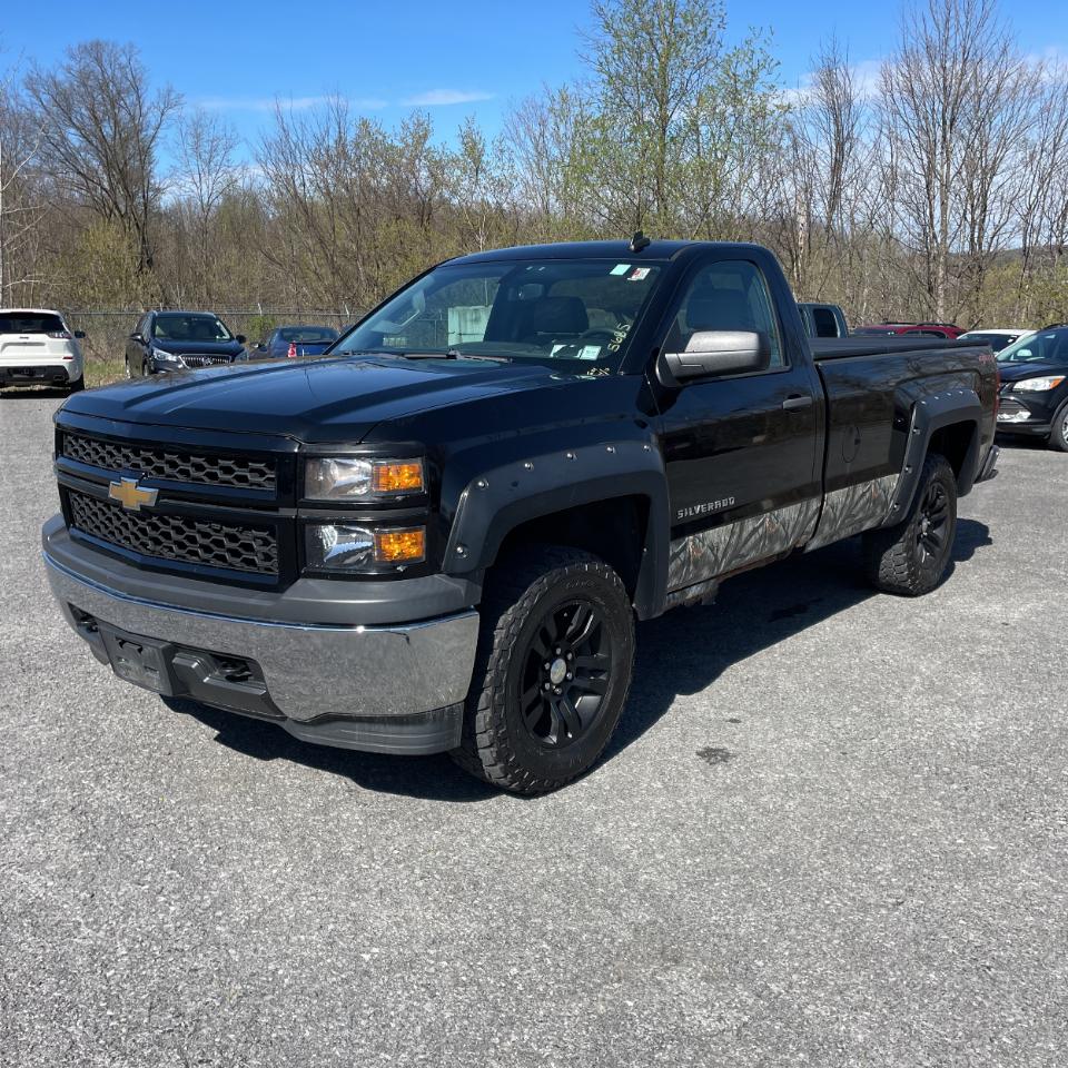 Chevrolet Silverado 1500 4WD Reg Cab 133.0" Work Truck w/2WT 2014