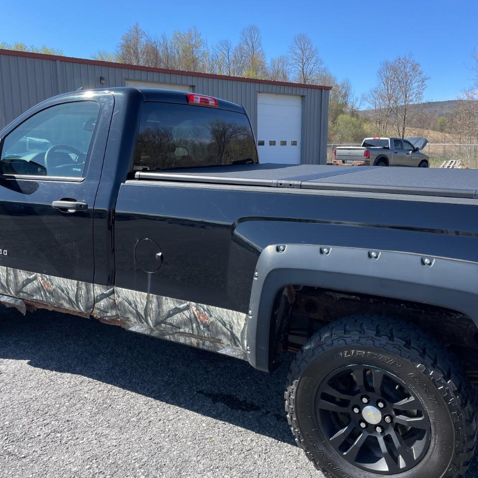 Chevrolet Silverado 1500 4WD Reg Cab 133.0" Work Truck w/2WT 2014