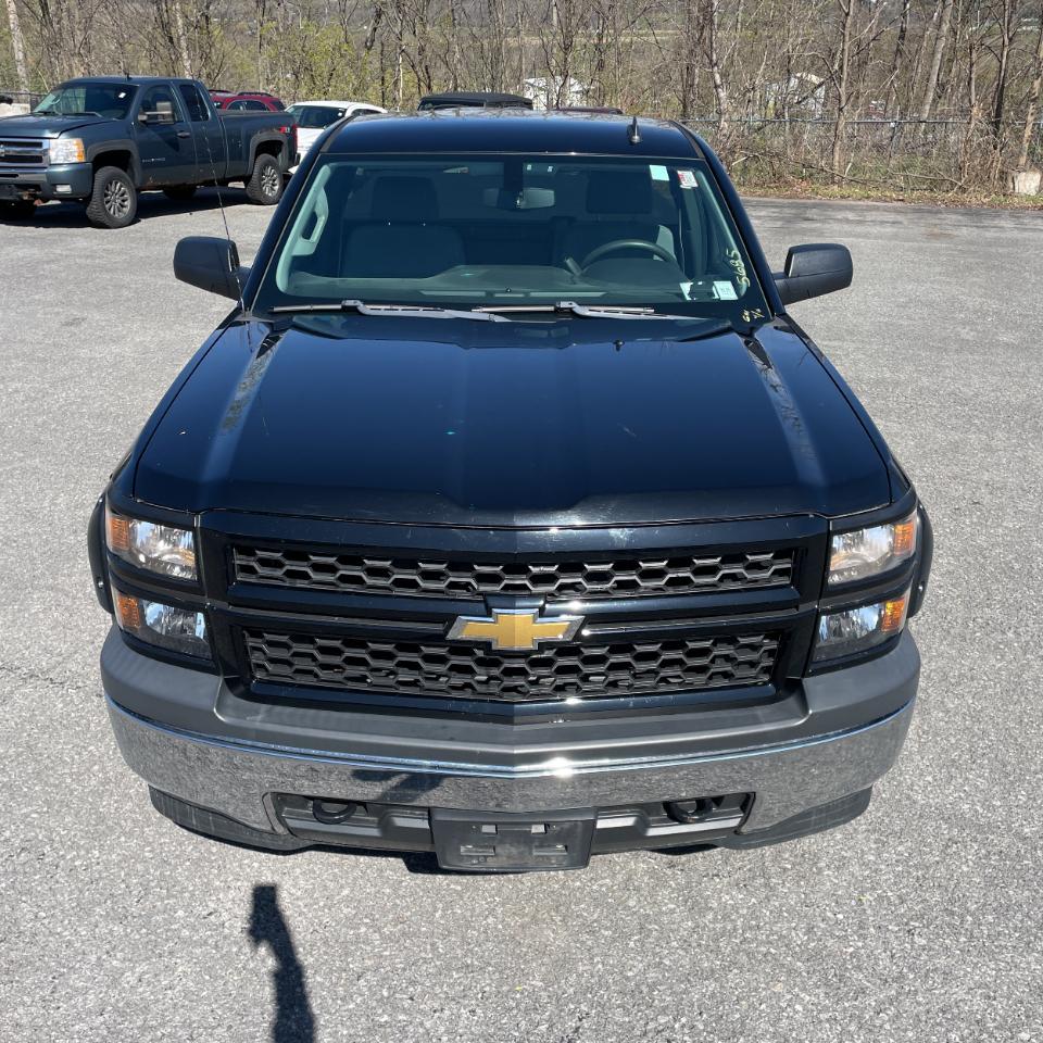 Chevrolet Silverado 1500 4WD Reg Cab 133.0" Work Truck w/2WT 2014