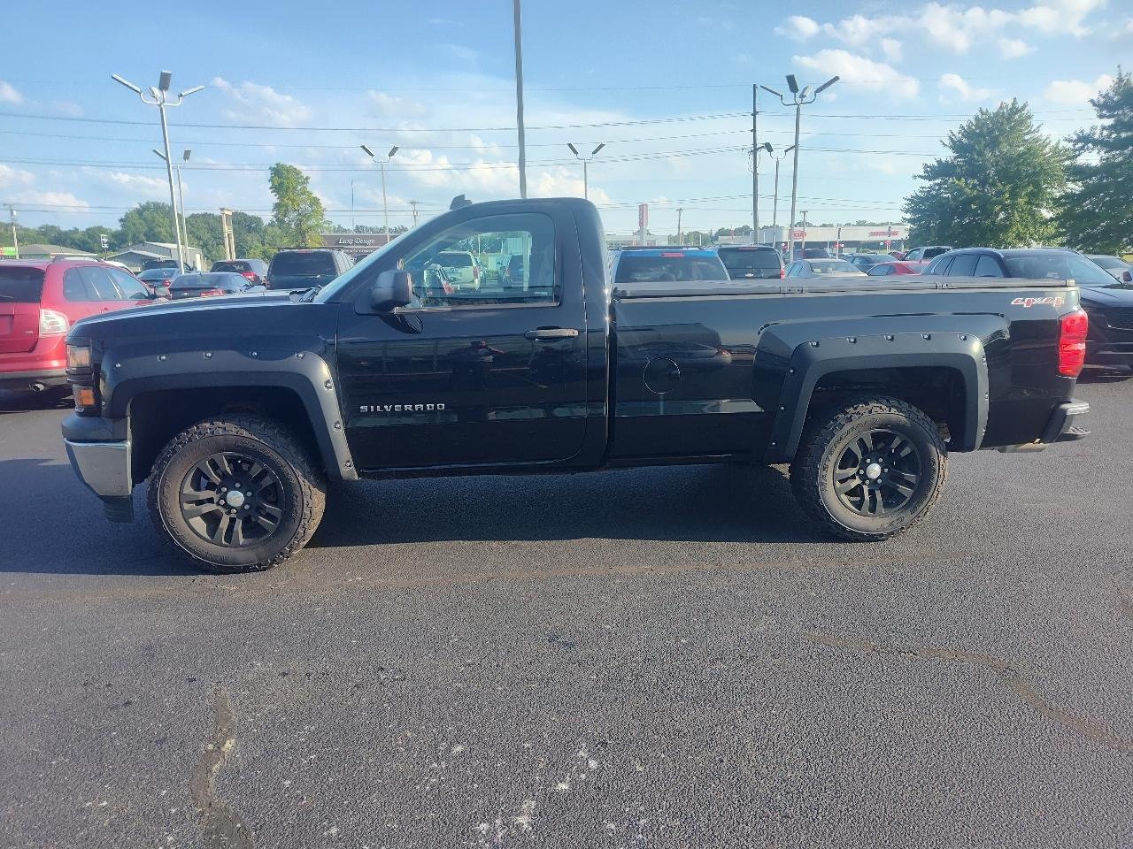 Chevrolet Silverado 1500 4WD Reg Cab 133.0" Work Truck w/2WT 2014