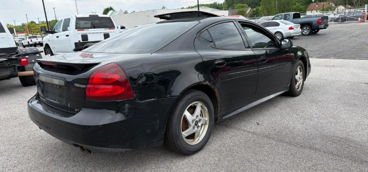 Pontiac Grand Prix 4dr Sdn GT2 2004