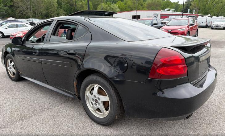 Pontiac Grand Prix 4dr Sdn GT2 2004