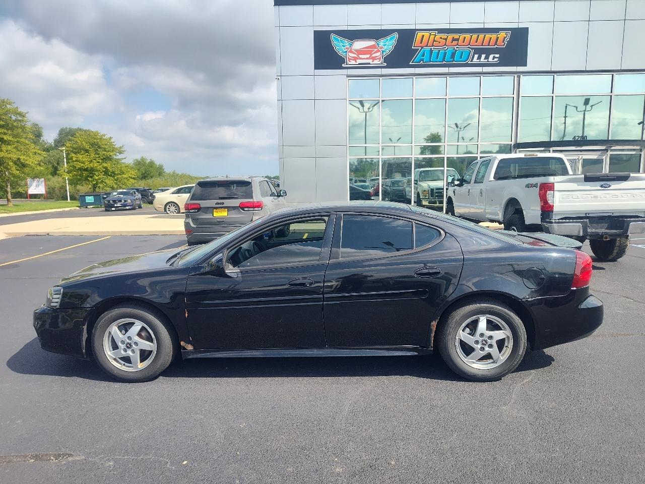 Pontiac Grand Prix 4dr Sdn GT2 2004