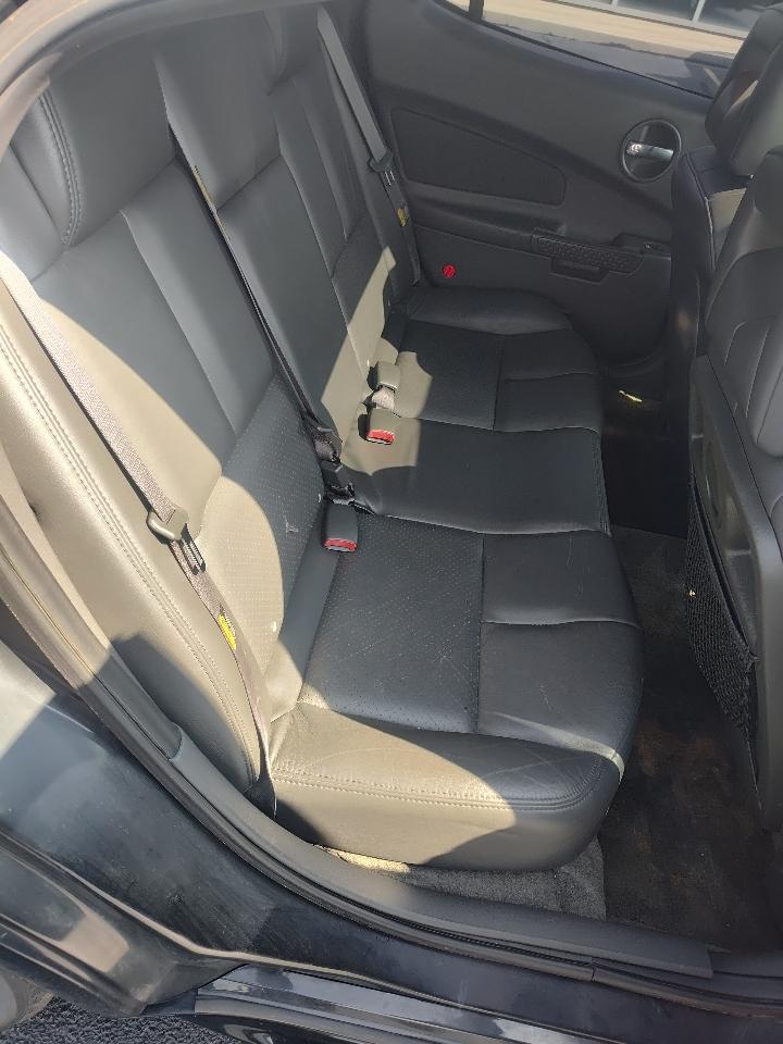 Pontiac Grand Prix 4dr Sdn GT2 2004