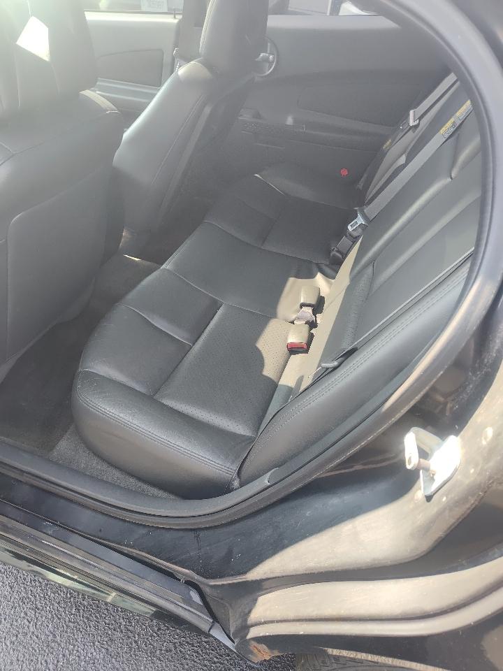 Pontiac Grand Prix 4dr Sdn GT2 2004