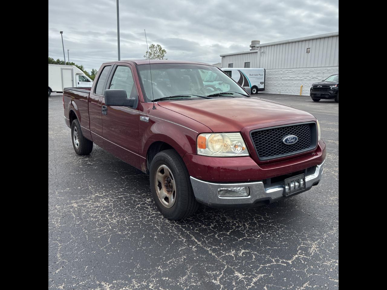Ford F-150 Supercab 133" XLT 2005