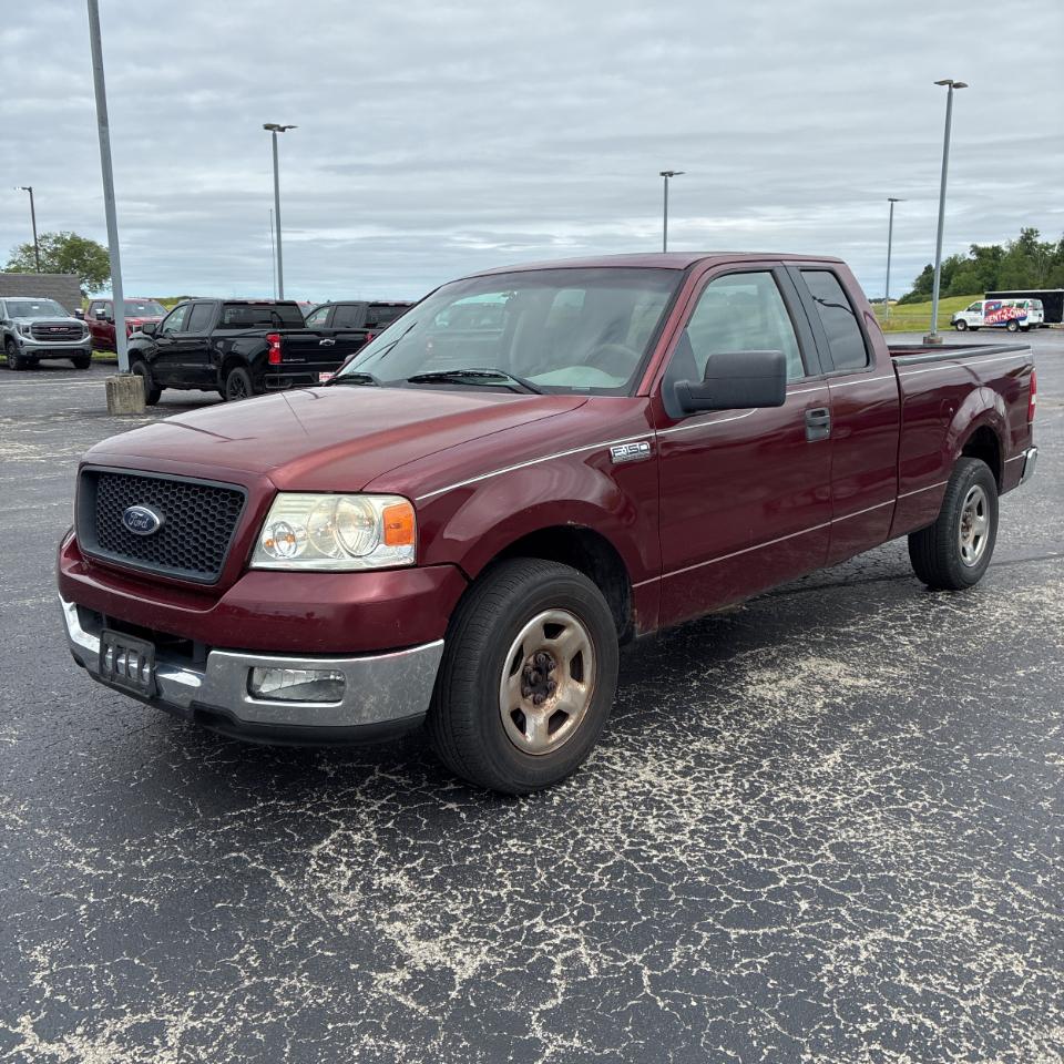 Ford F-150 Supercab 133" XLT 2005