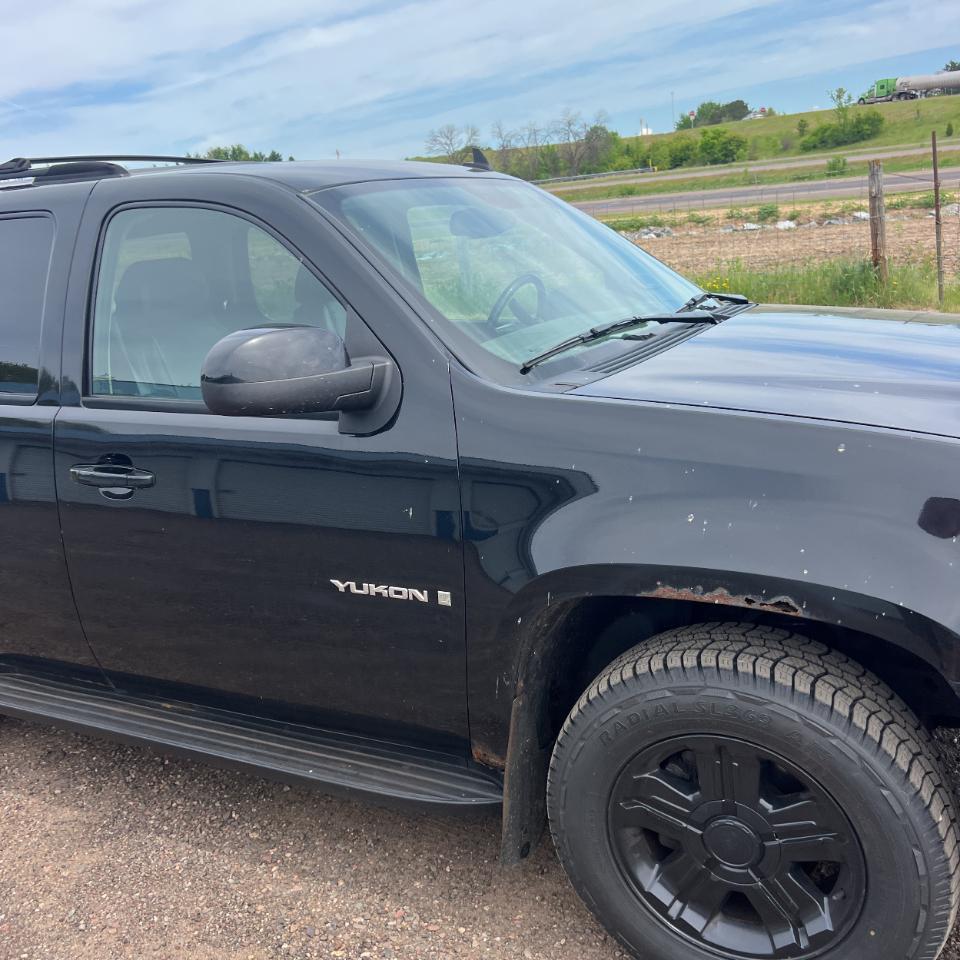 GMC Yukon 4WD 4dr 1500 SLT 2007