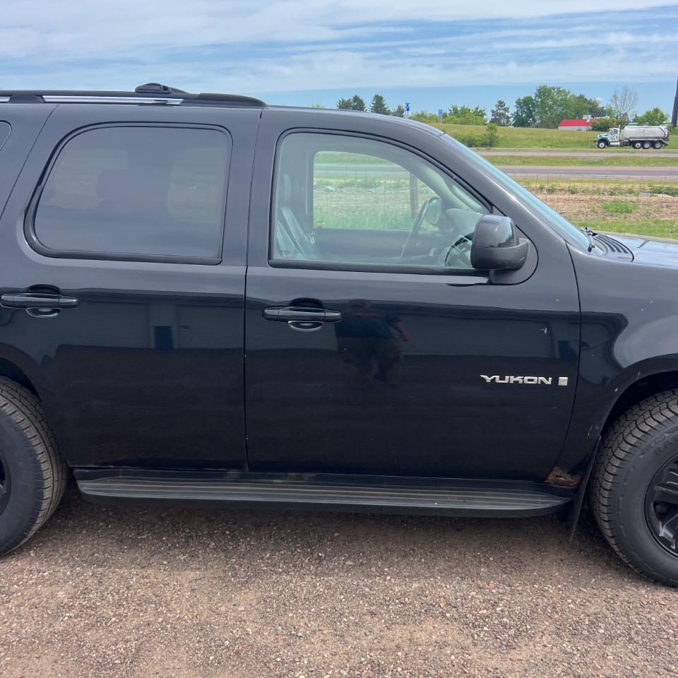 GMC Yukon 4WD 4dr 1500 SLT 2007