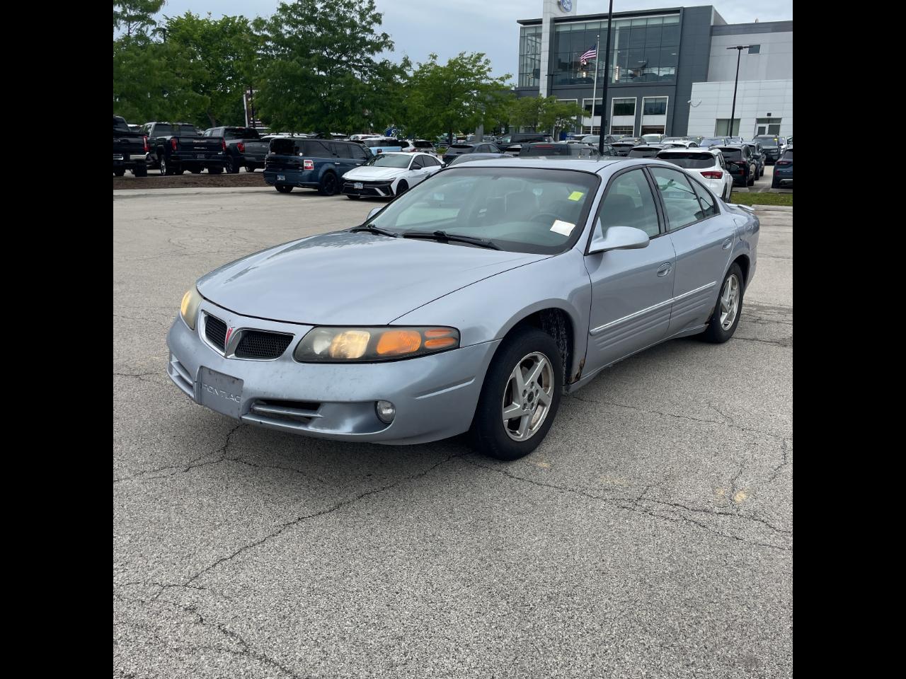 Pontiac Bonneville 4dr Sdn SE 2004