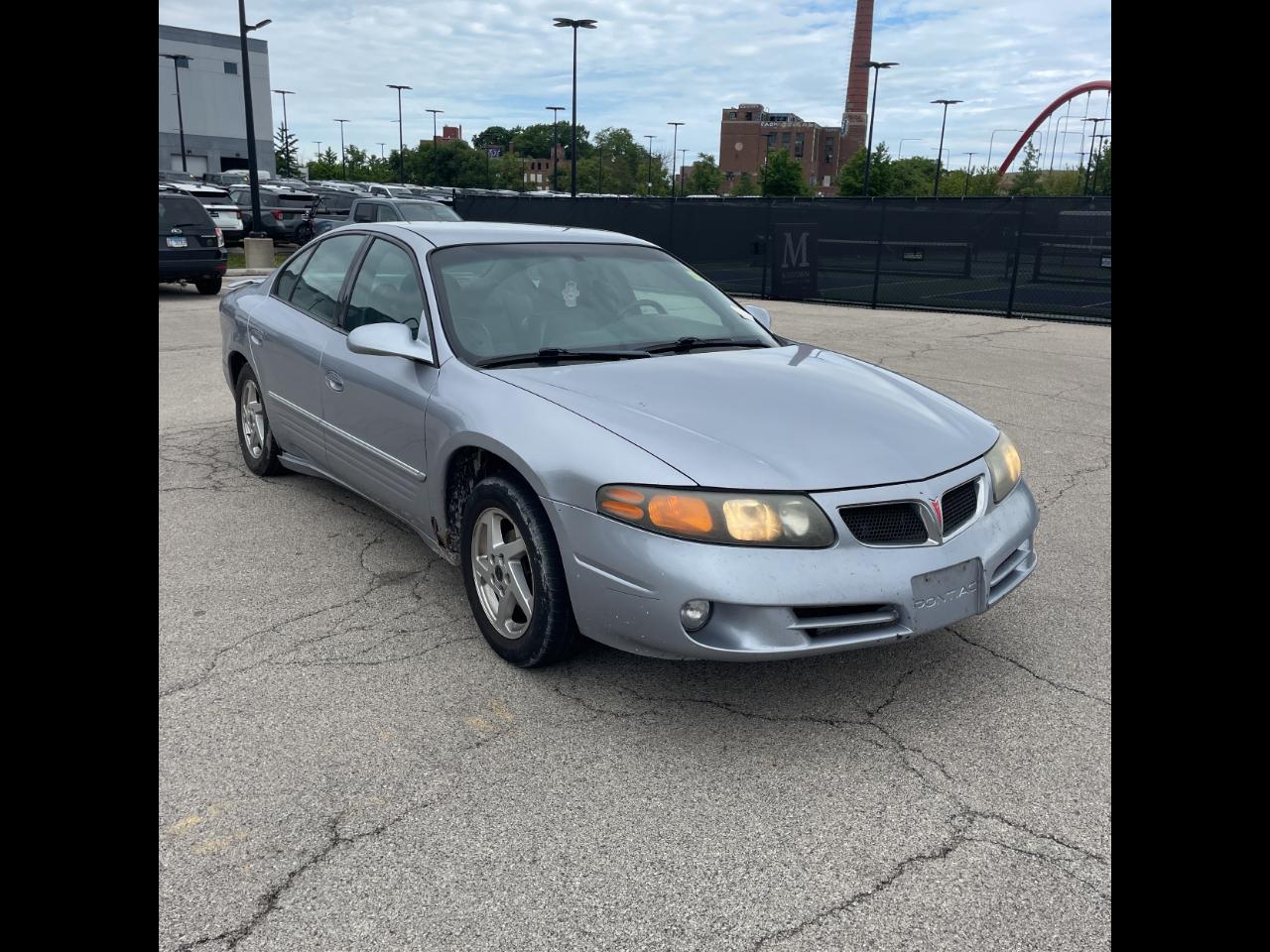 Pontiac Bonneville 4dr Sdn SE 2004