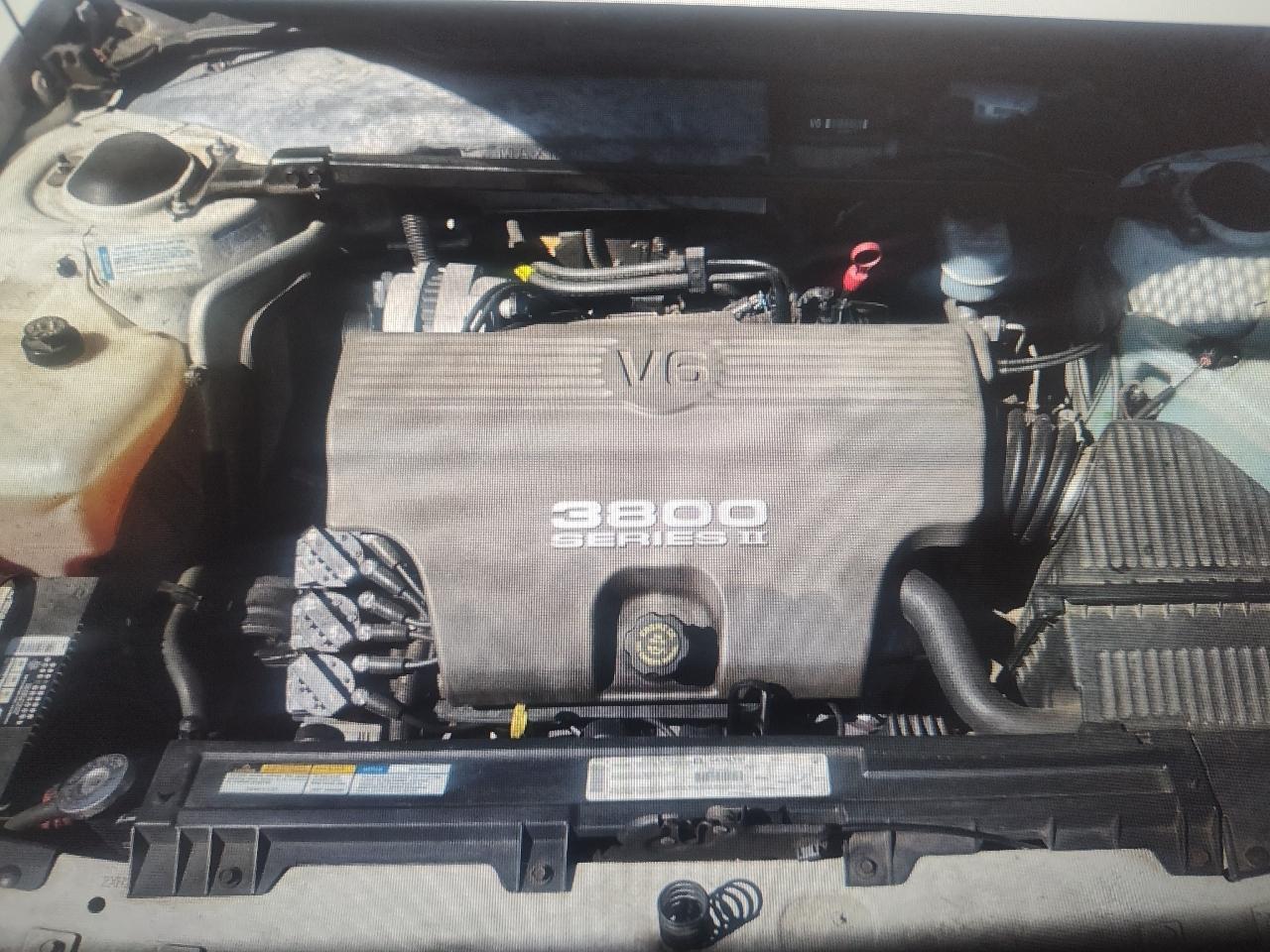Pontiac Bonneville 4dr Sdn SE 1999