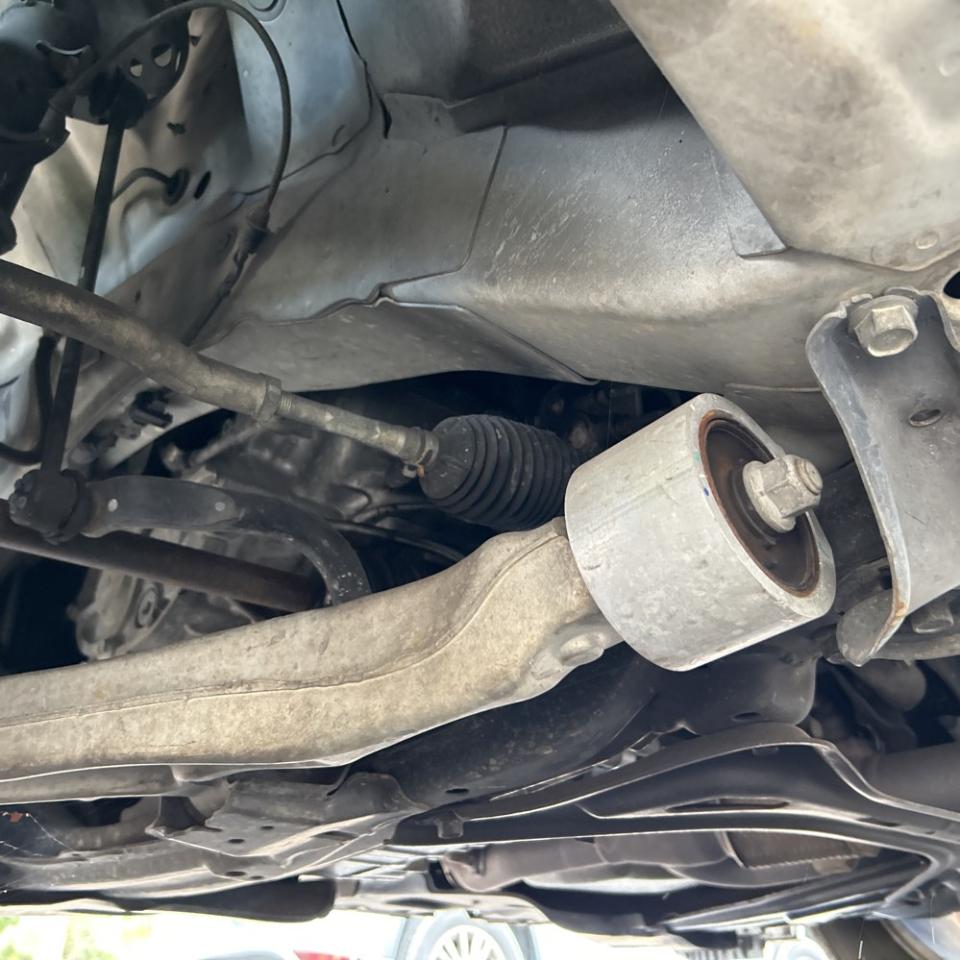 Honda Pilot 2WD 4dr EX-L 2012