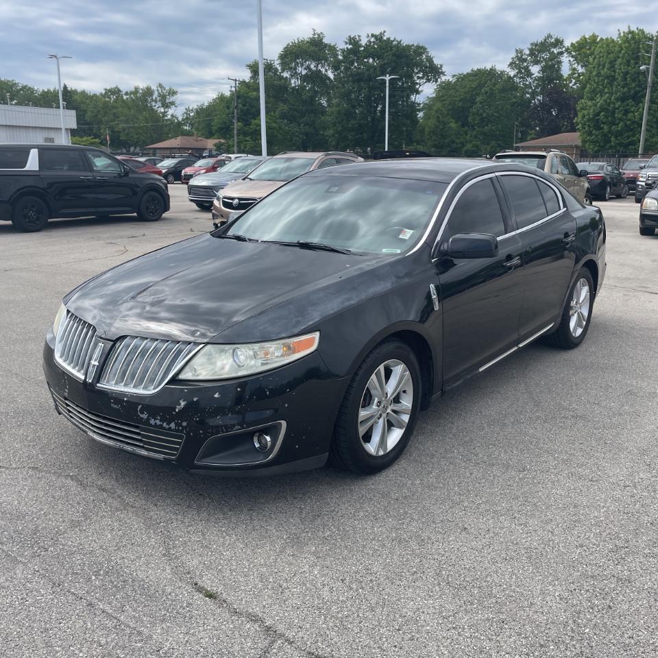 Lincoln MKS 4dr Sdn 3.7L FWD 2010