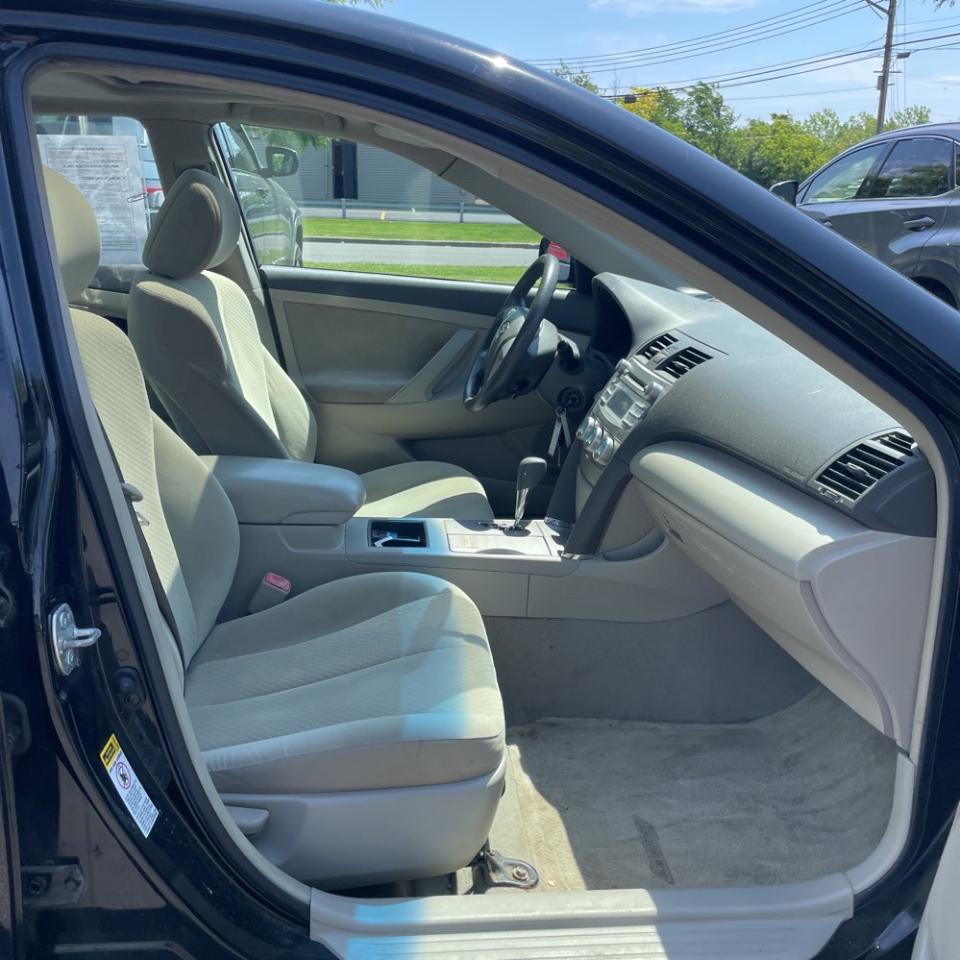 Toyota Camry 4dr Sdn V6 Auto LE (Natl) 2007